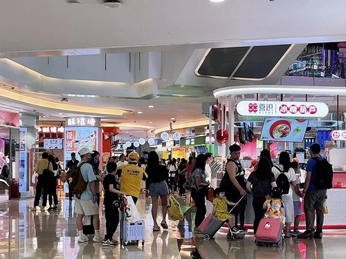 港人北上 消费持续升温,深圳购物中心 商办市场整体回暖